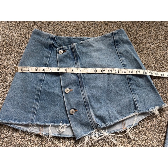 American Eagle Denim Skirt Mini Blue Button Front Frayed Hem Size 2 Stretch - Picture 5 of 6